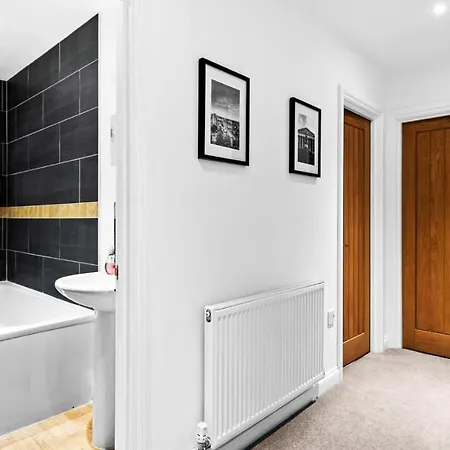 Cotswold Road North Апартаменты *