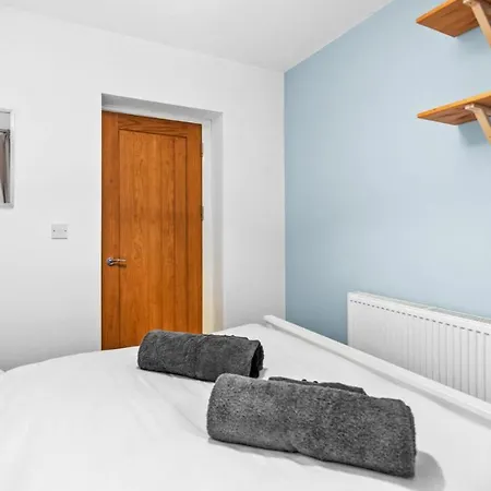 Cotswold Road North Апартаменты