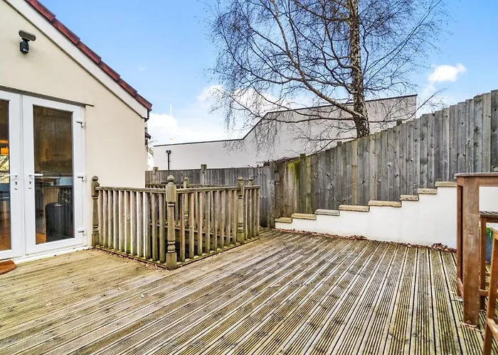 Large 5bed Town House-sleeps 9-by Fabaccommodation Appartement Bristol