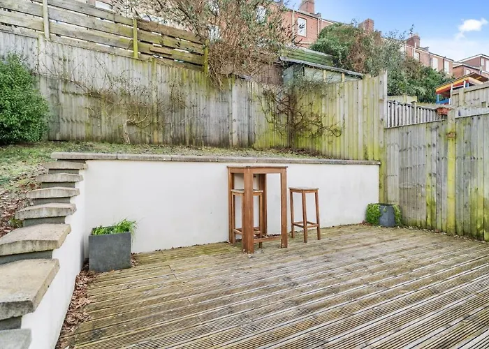 Appartement Large 5bed Town House-sleeps 9-by Fabaccommodation *