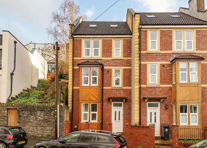 Lejlighed Large 5bed Town House-sleeps 9-by Fabaccommodation